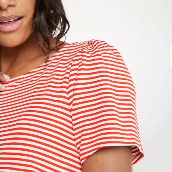 Ann Taylor Red Striped Puff Sleeve Dress Size 4 Stretchy Fit - Picture 5 of 11